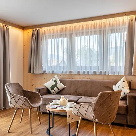 Les Ciases Dolomites 2 Apartment